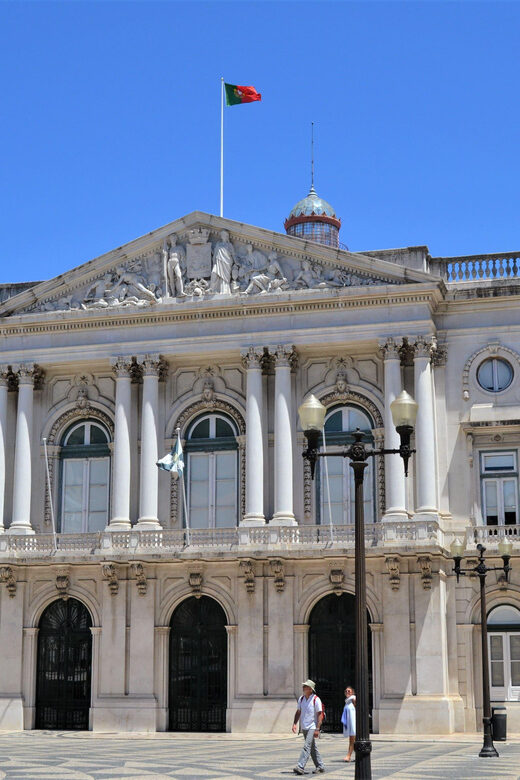 Lisbon Private Tour in Spanish - FAQ