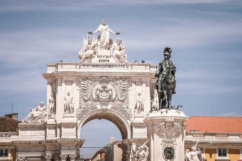 Lisbon: Private Tuk-Tuk Tour - Key Points