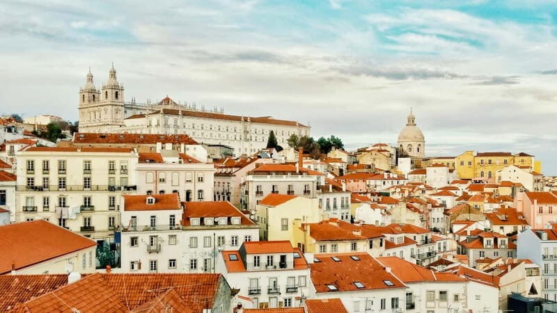 Lisbon: Private Tuktuk Tour with History & Music - Frequently Asked Questions