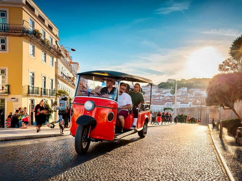 Lisbon: Priver Guided Tuk Tuk Tour With Hotel Pickup - Itinerary Breakdown