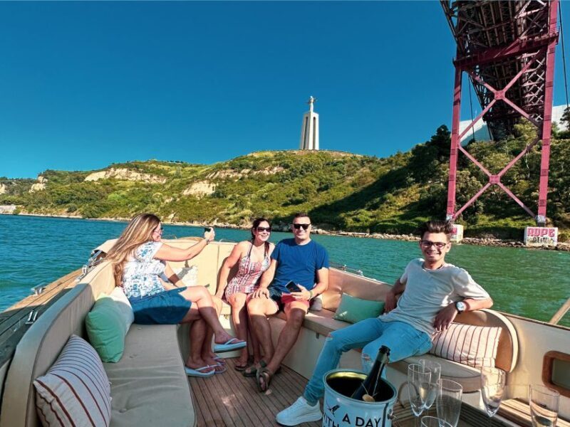 Lisbon: Relax in the Waves - Open Bar and Snacks at Sunset - The Sum Up