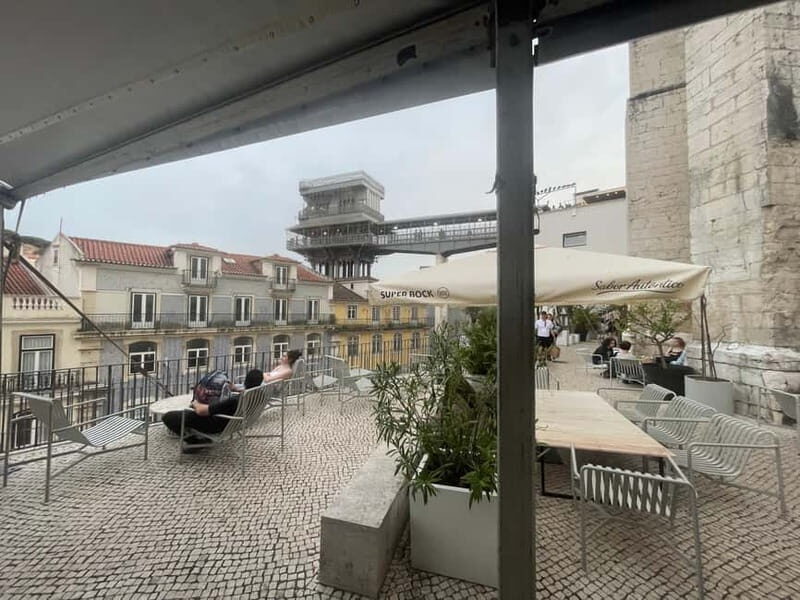 Lisbon : Rooftop Revelry: Sky Tour with 6 Rooftops & Drinks - FAQ