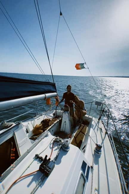 Lisbon Sailing Boat Tour: Beach Stop with snacks and drinks - Key Points