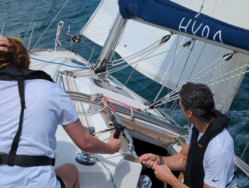 Lisbon: Sailing Initiation - 2 or 4 hours - Authentic Insights from Previous Participants
