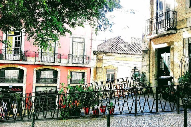 Lisbon Shore Excursion Private Small Group - Exploring Lisbon in Just Four Hours