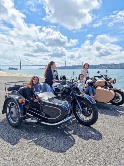 Lisbon: Sidecar tour with three food tasting stops - FAQ