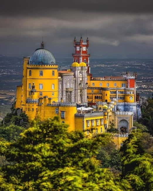Lisbon: Sintra ,Cabo de Roca & Cascais sunset Full day tour - A Deep Dive into the Experience