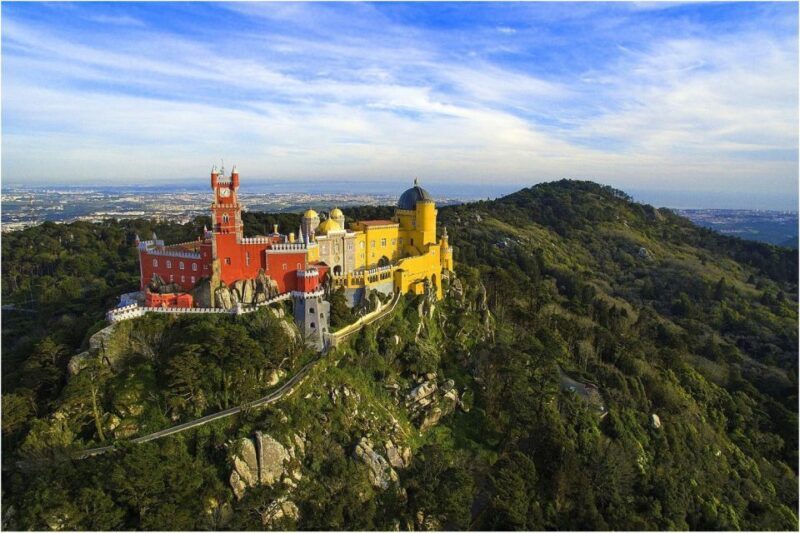 Lisbon: Sintra, Cascais, and Cabo da Roca Private Tour - Exploring Sintra: A Fairy-Tale Wonderland