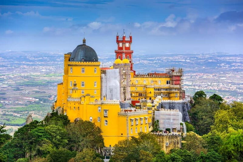 Lisbon: Sintra, Pena, Regaleira, Cabo da Roca & Cascais - Discover the Charm of Sintra and Its Coastal Gems in a Full-Day Tour