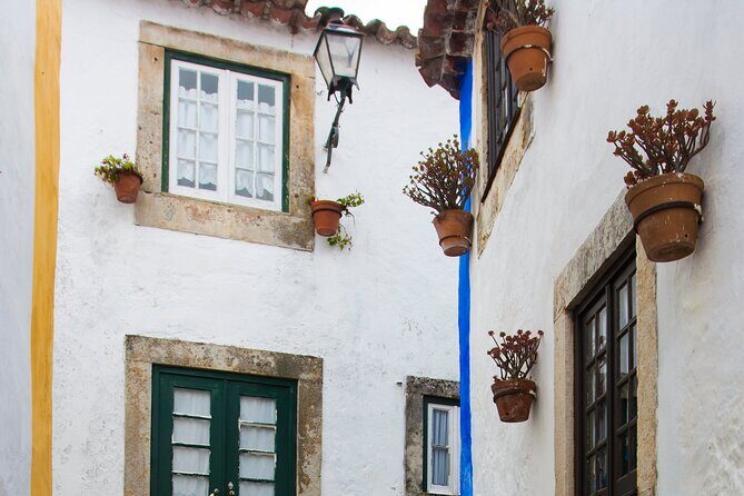 Lisbon Small Group Tour from Fatima, Obidos, Nazare and Batalha - An In-Depth Look at the Tour