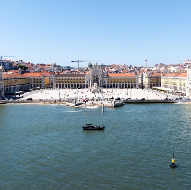 Lisbon Speed Boat Monuments Tour Sunset - FAQ