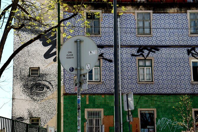 Lisbon Street Art and Lookout Point Tour - Who Should Book This Tour?