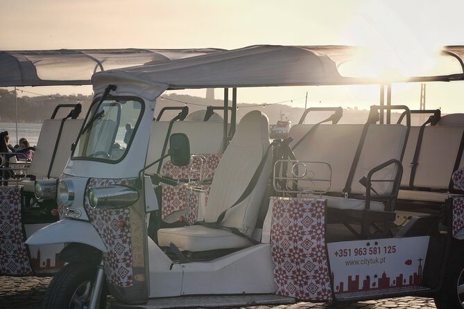 Lisbon Street Art - Private Tuk Tuk Tour with pickup - FAQ