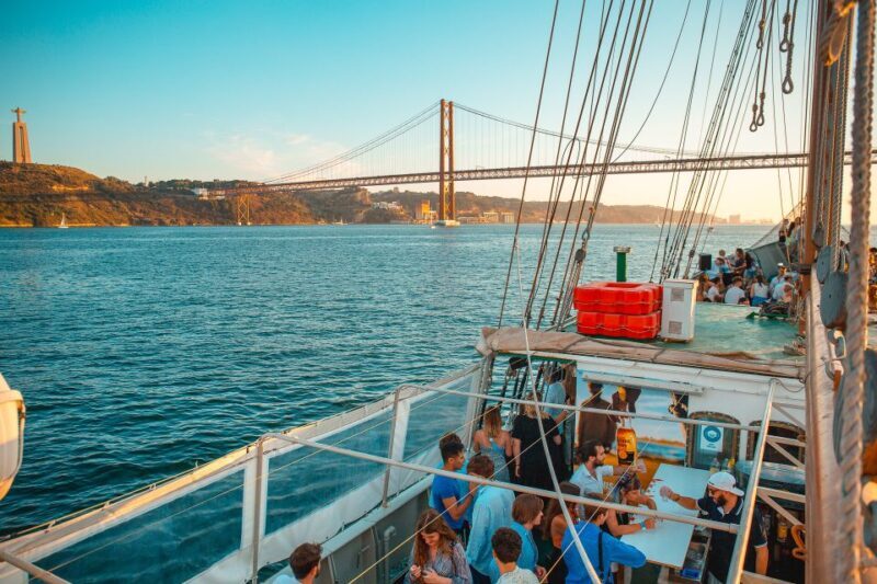 Lisbon: Sunset Boat Party with Live DJ and Night Club Entry - A Deep Dive Into the Experience