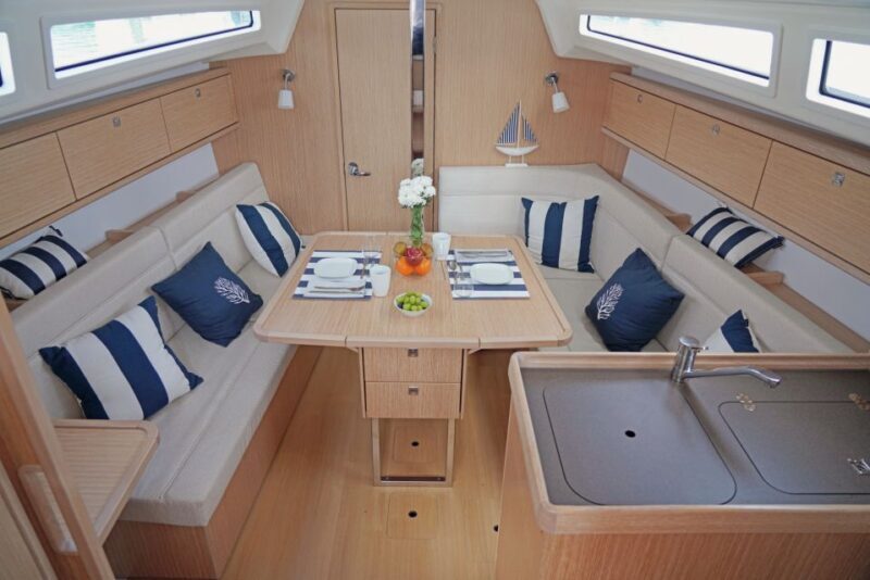 Lisbon: Sunset Cruise with Drinks and Snacks - An In-Depth Look at the Lisbon Sunset Cruise