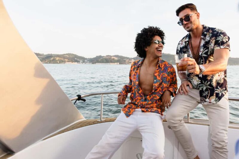 Lisbon: Sunset DJ Party with Luxury Boat, Pizza, & Open Bar - Key Points