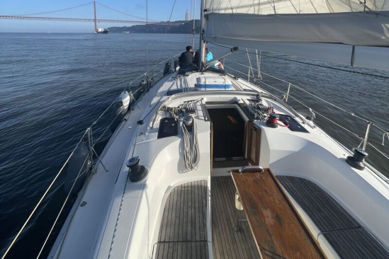 Lisbon: Sunset Sailing Boat Cruise with Wine - FAQs