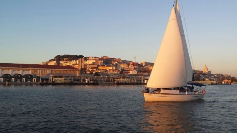 Lisbon: Sunset Sailing Boat Tour with Drinks - FAQ