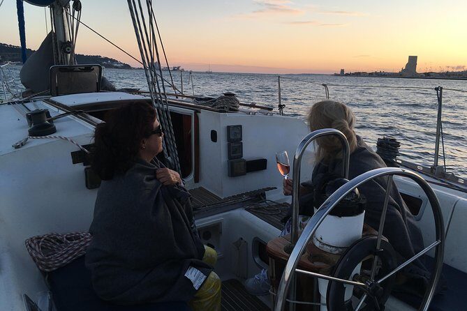 Lisbon Sunset Sailing Tour with White or Rosé Wine and Snacks - Who Should Consider This Tour?