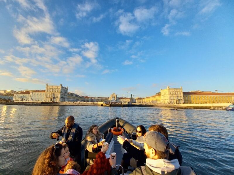 Lisbon: Sunset SpeedBoat Tour - Key Points