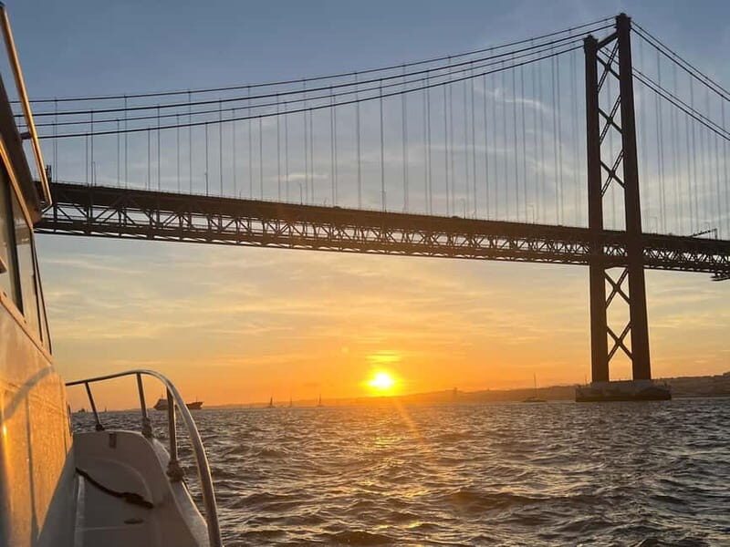 Lisbon: Sunset Tour on a Cozy Boat - Who Will Love This Tour?