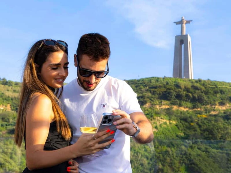 Lisbon: Tejo River Sightseeing Cruise - Key Points