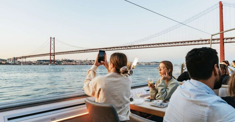 Lisbon: Tejo River Sunset Cruise with Welcome Drink - The Details: What to Expect During Your Lisbon Sunset Cruise