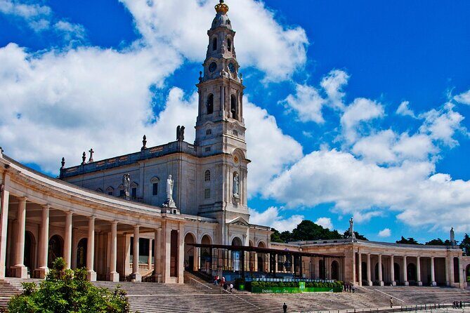 Lisbon to Fatima Obidos Nazare Private Tour - Who Is This Tour Best For?