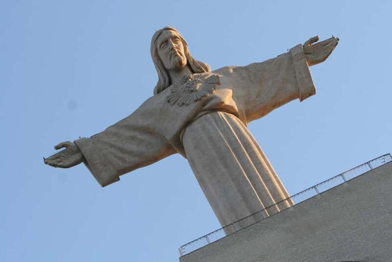 Lisbon: Tour Cristo Rei, Setúbal, Arrábida, Azeitão, Palmela - Who Should Consider This Tour?