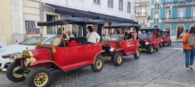 Lisbon: Tour on board a Classic Tuk - The Sum Up