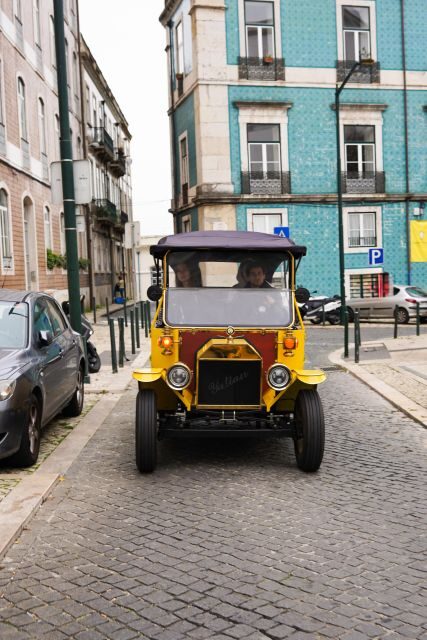 Lisbon: Tuk Tuk City tour with vintage car - Practical Tips for the Tour