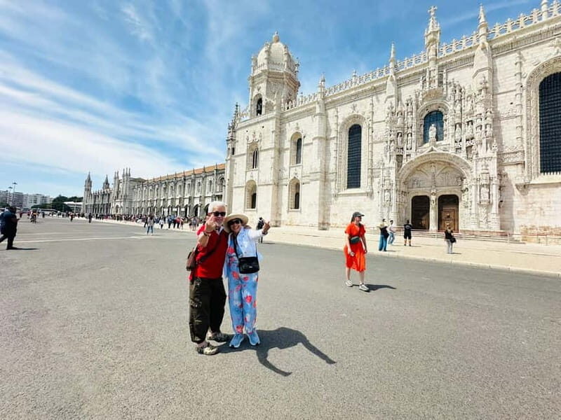 Lisbon Tuk Tuk Tour 1 Hour 30 Min - Practical Details and Considerations