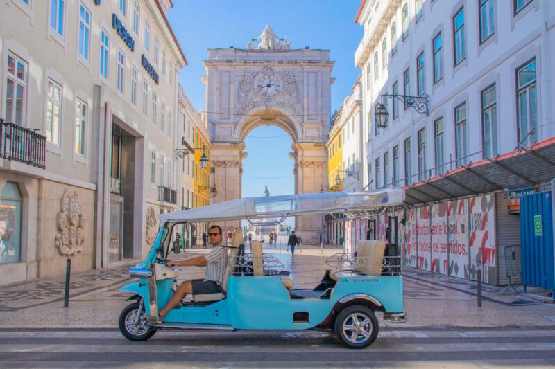 Lisbon: Tuk-Tuk Tour in French or German w/True Local Guide - What to Expect from the Tour