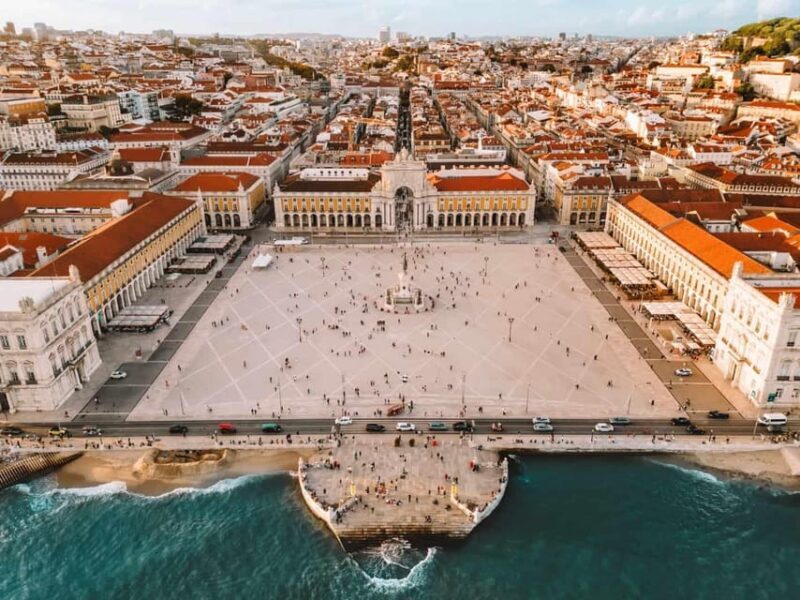 lisbon tuktuk tour 2 hours - Key Points