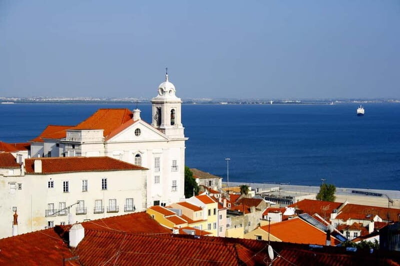 Lisbon Walk: Old Quarter, Hidden Walls & Stunning Views - Who Will Love This Tour?