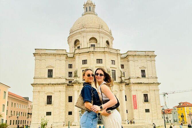 Lisbon:Old Town Tour by Tuk Tuk. - Key Points