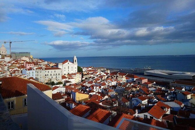 Lisbon's Kickstart Tour with a Local - FAQ