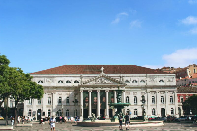 Lisbon's Roots: Tuk tuk experience throuth the Old Lisbon - Who Would Love This Tour?