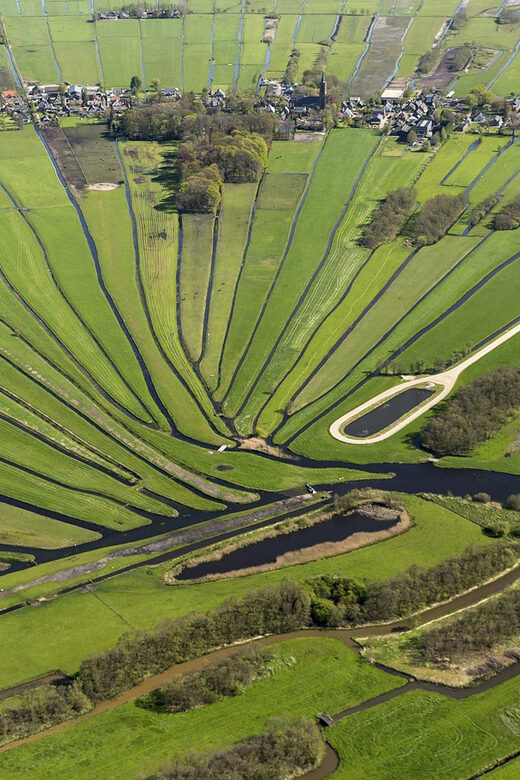 Lisse: Drive-it-Yourself Dutch Countryside GPS Audio Tour - Practical Considerations and Tips