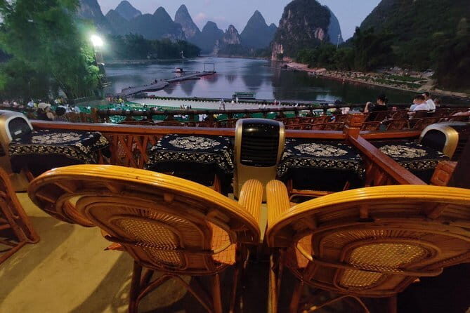 Liusanjie Light Show with Round way private transfer from Xingping hotel - Why This Tour Is a Solid Choice