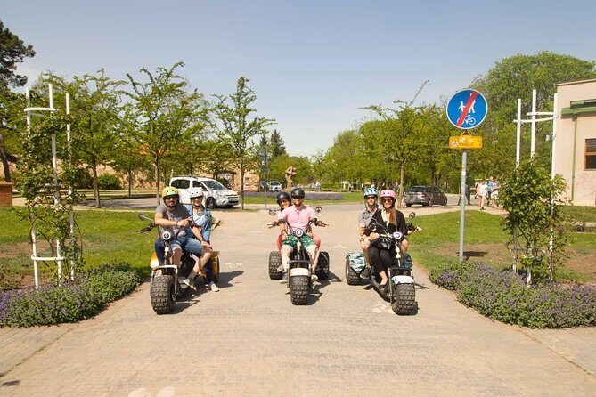 Live-Guided Tour - Trike-Harley Adventure of Prague - The Experience in Detail