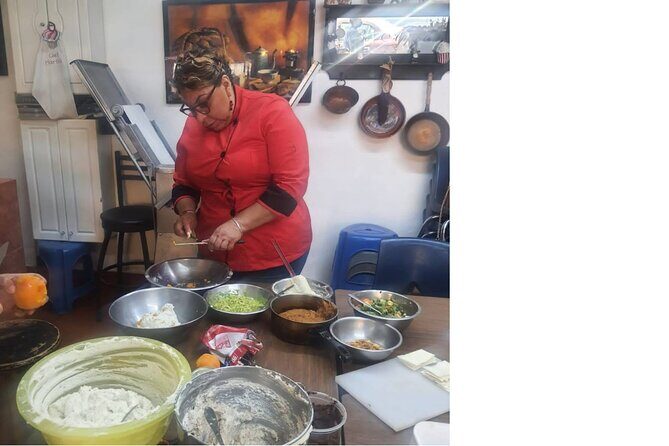 Live the Experience of Making Tamales Like a Real Mexican - A Deep Dive into the Tamale-Making Tour