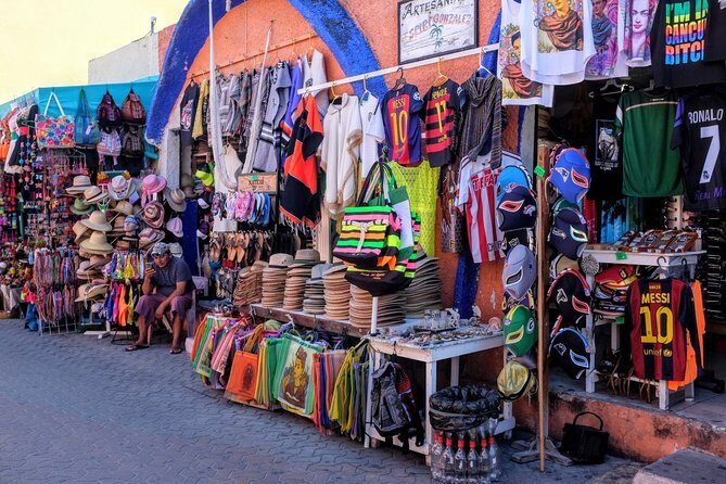 Live The Luxury Catamaran Isla Mujeres Tour in Cancun - Authentic Experiences and Authenticity