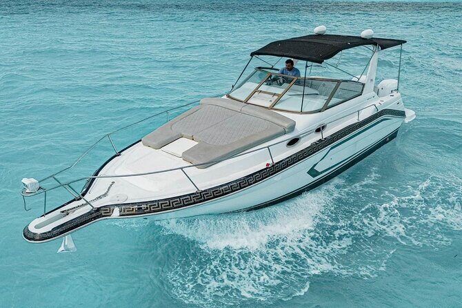 "Live the Luxury Life: Rent Your Own Yacht in Cancun!" - Pricing and Value: Is It Worth It?