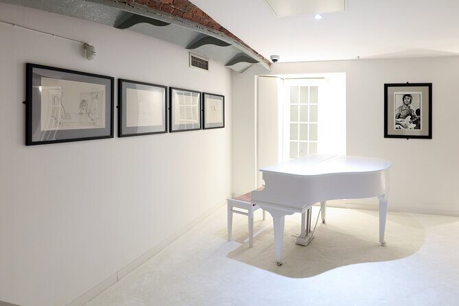 Liverpool and The Beatles 2 Day Rail Tour from London with Hotel - The Experience: What Travelers Say