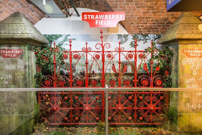 Liverpool and The Beatles Day Tour from London - Wrapping It Up