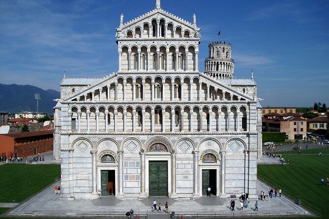 Livorno Shore Excursion: Pisa, Florence and Chianti Wine Private Day Trip - An In-Depth Look at the Tuscany Private Day Trip