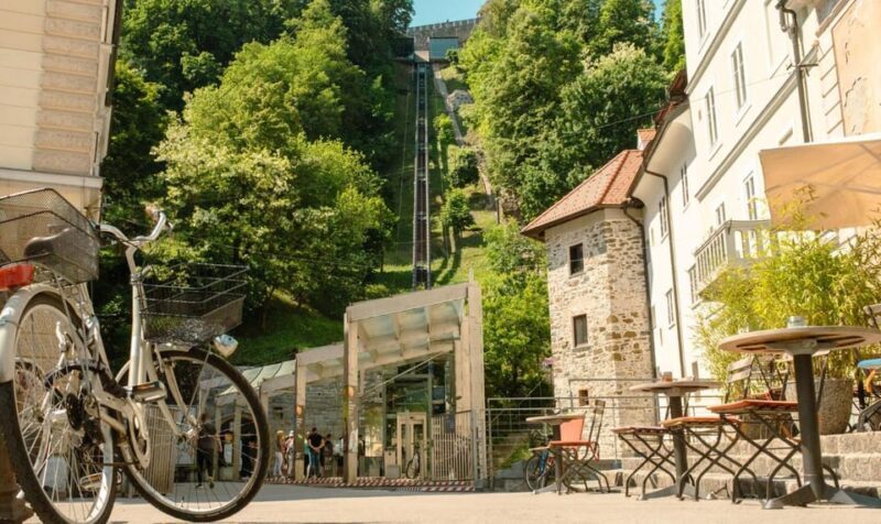 Ljubljana: Insta-Perfect Walk with a Local - Frequently Asked Questions