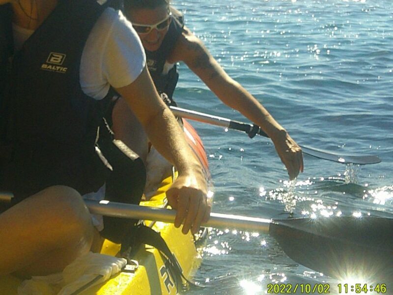 Lloret de Mar: 3-Hour Kayak and Snorkel Tour on Costa Brava - Returning to Fenals Beach