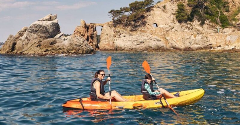 Lloret de Mar: Costa Brava Kayak Tour and Swimming - A Deep Dive into the Costa Brava Kayak Tour